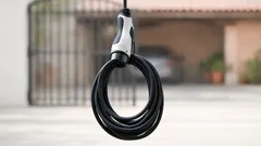 La paradoja de los cargadores para autos eléctricos: existen, pero casi no se usan